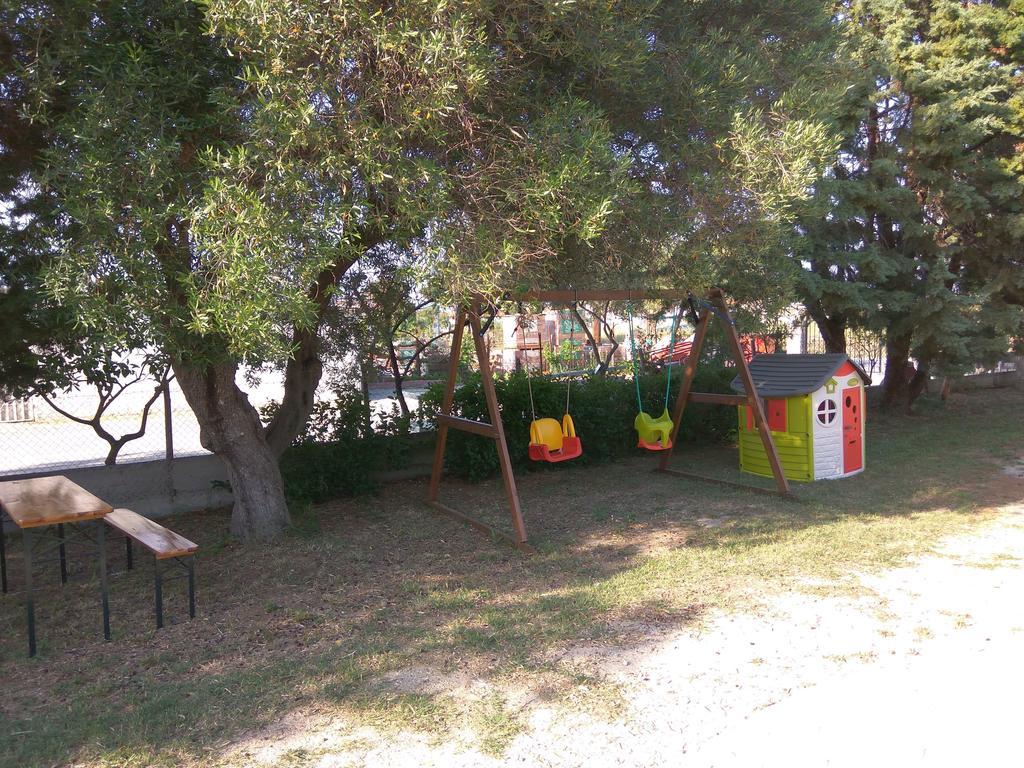 Neria Summer Houses ハニオティス エクステリア 写真